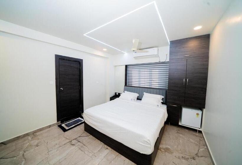 Fabhotel Brk Iconic Residency