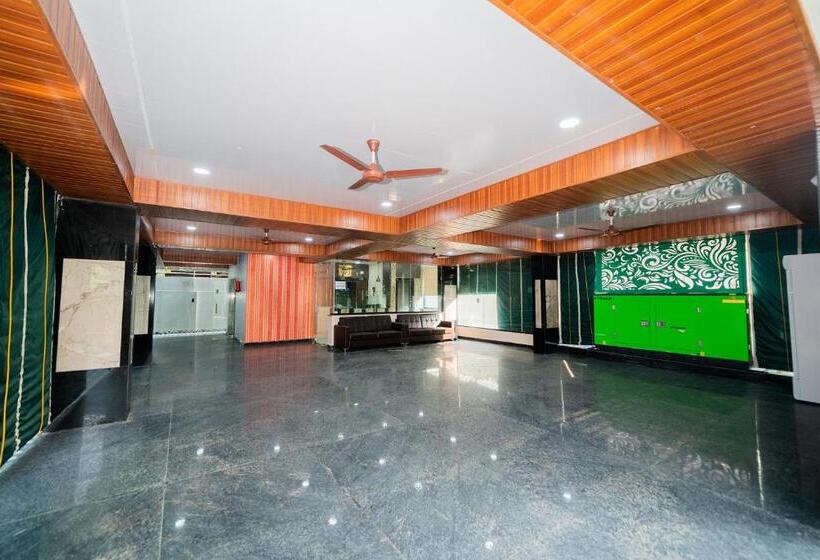 Fabhotel Brk Iconic Residency