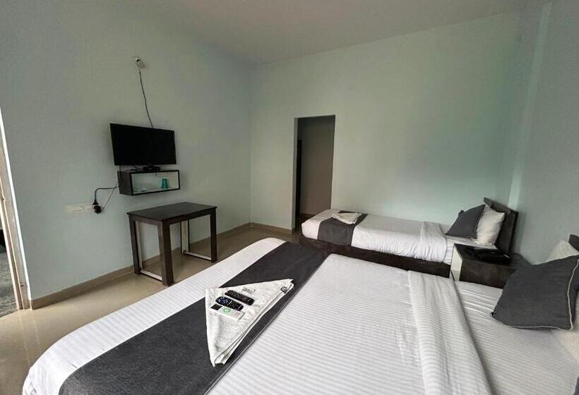 호텔 Collection O Sai Residency Boarding & Lodging