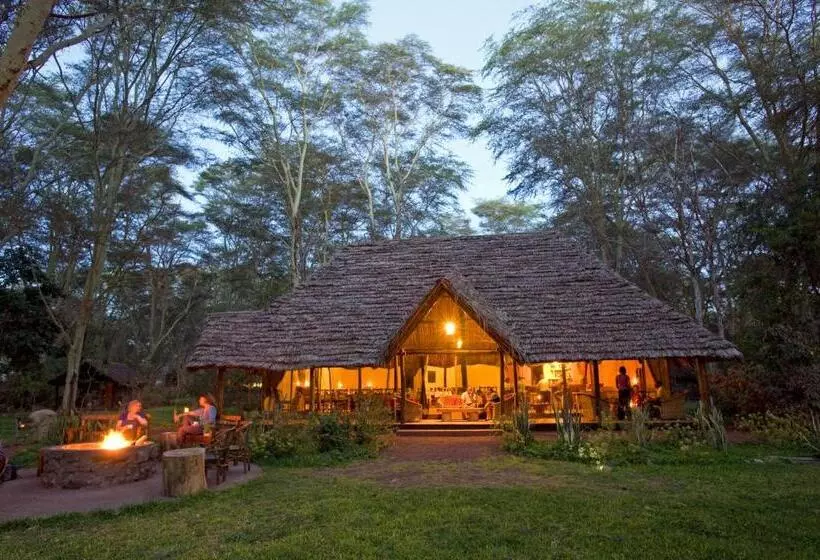 Hotelli Migunga Tented Camp