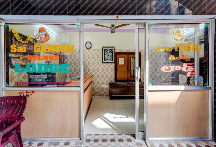 Hôtel Oyo Sai Ganesh Deluxe Lodge