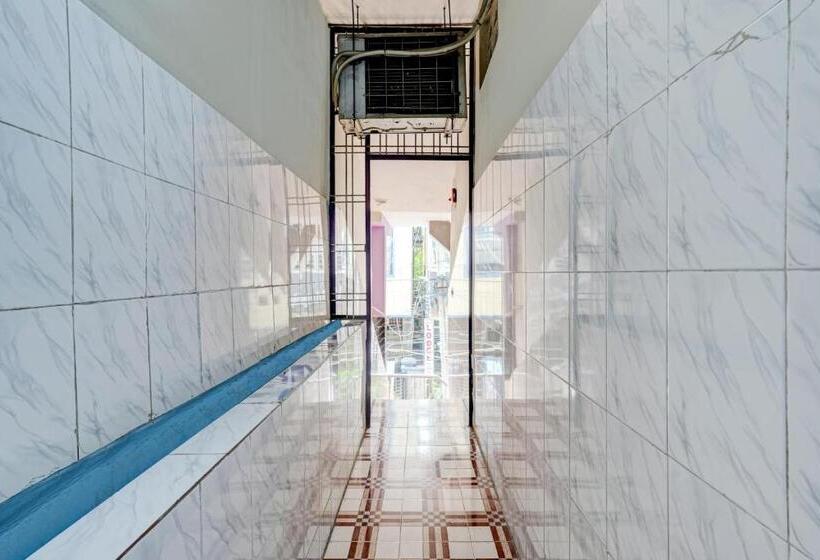 Hôtel Oyo Sai Ganesh Deluxe Lodge