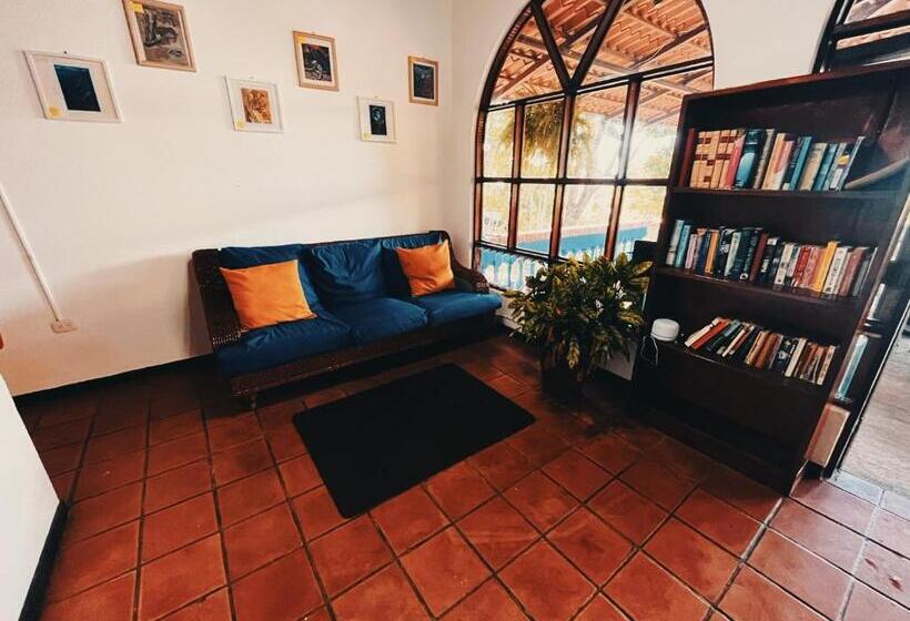 هتل Siwõ Art Guesthouse