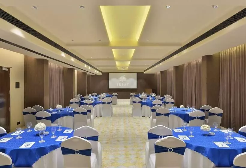 Hotelli Urbane By Treat