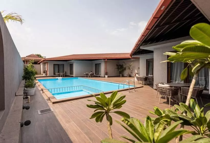 Hotelli Urbane By Treat