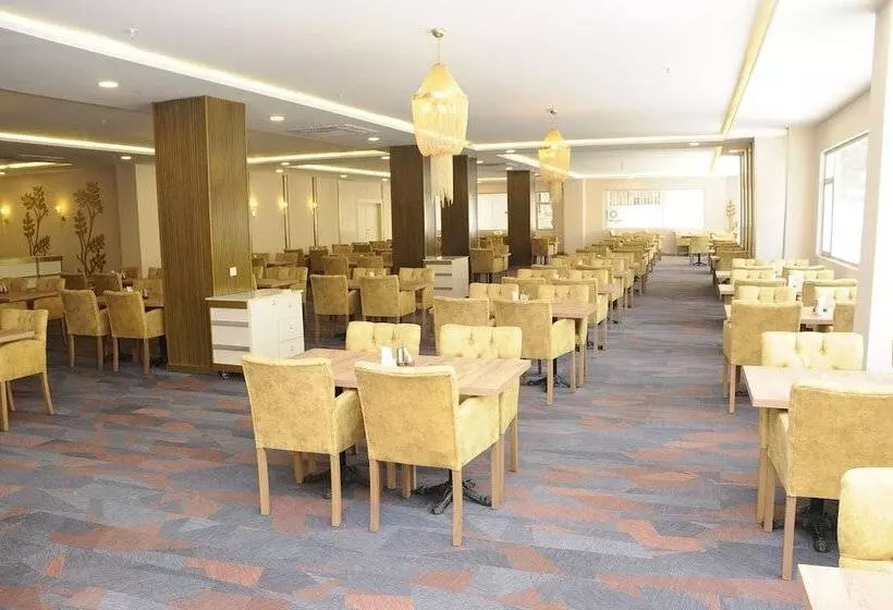ホテル Yeni Sevcan
