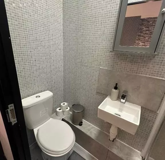 Majatalo 10 Minutes To Central London Vaux