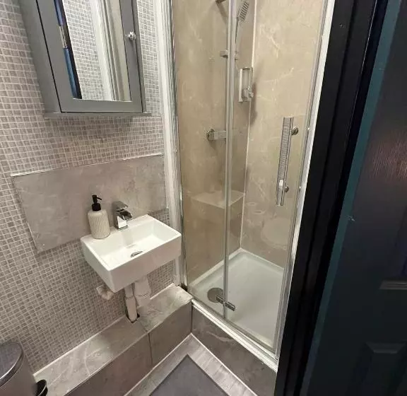 Majatalo 10 Minutes To Central London Vaux