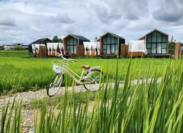 リゾートホテル The Field@pua เดอะฟิลด์แอทปัว