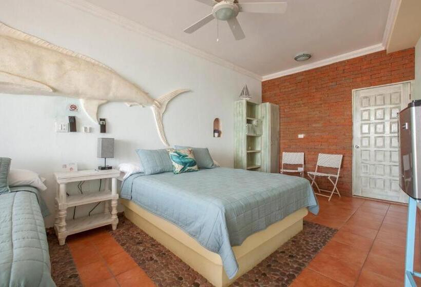 هاستل Posada Maria California