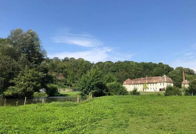 ベッドアンドブレックファースト Abbaye De L Etanche   2 Chambres D Hôtes   Un Cadre Naturel Exceptionnel