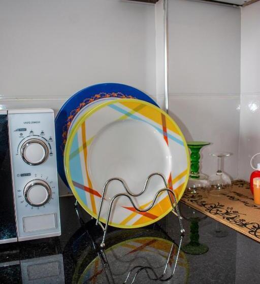 تختخواب و صبحانه Jakewa Jc Homes