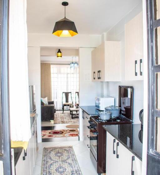 تختخواب و صبحانه Jakewa Jc Homes