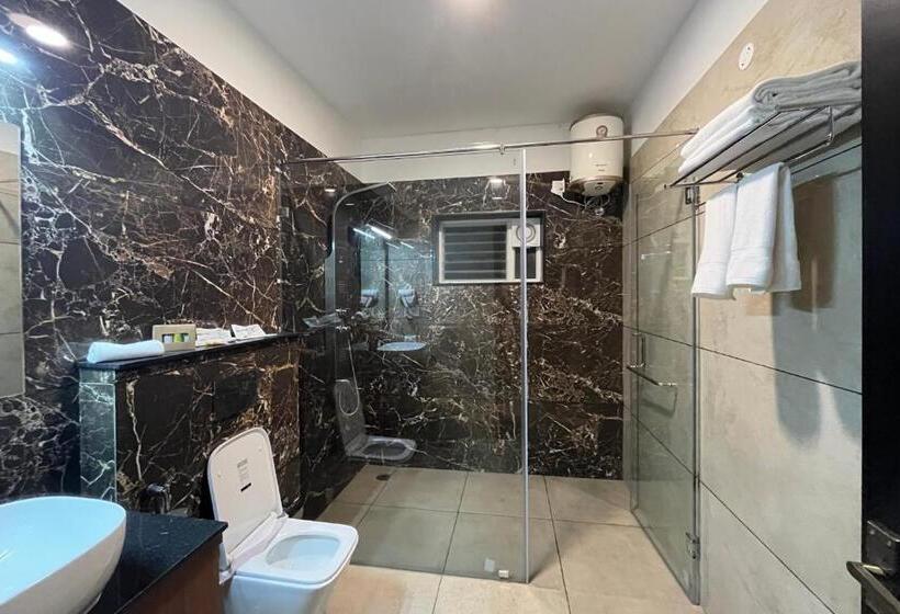 Aamiaismajoitus (B&B) Lushgreen Kodaikanal