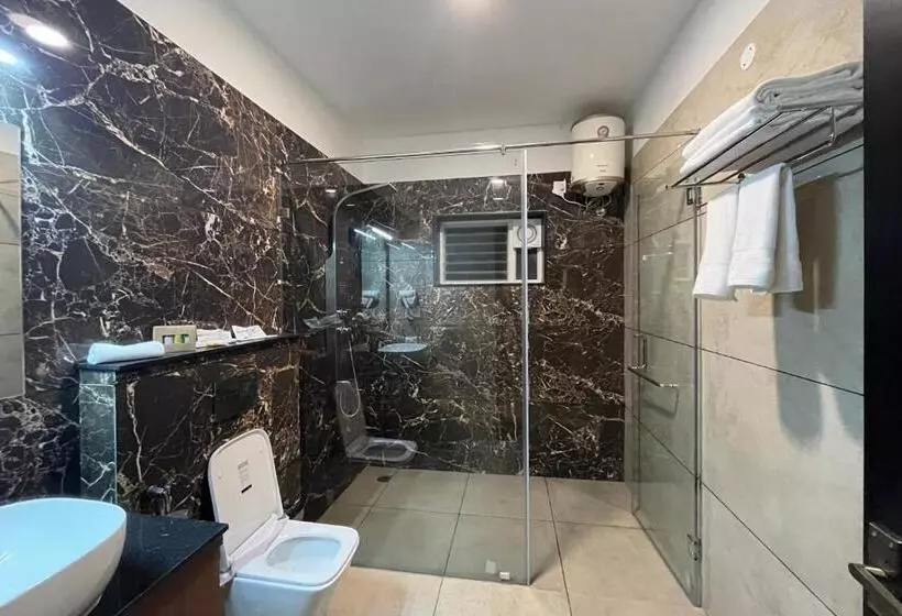 Aamiaismajoitus (B&B) Lushgreen Kodaikanal