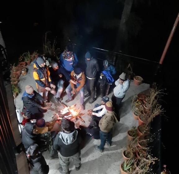 Albergue Forest Vibes Kalatop Rooms Restaurant