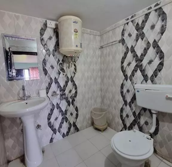 Retkeilymaja Forest Vibes Kalatop Rooms Restaurant