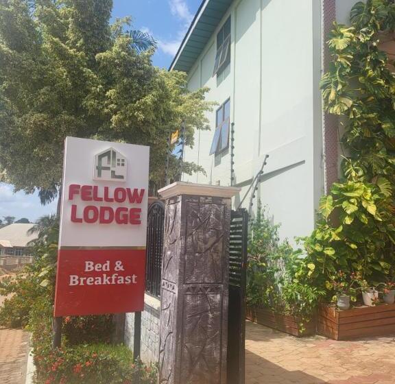 בית מלון כפרי Fellow Lodge