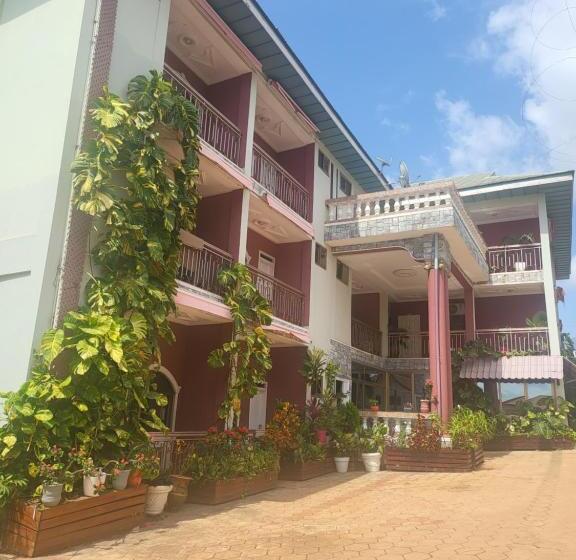 בית מלון כפרי Fellow Lodge