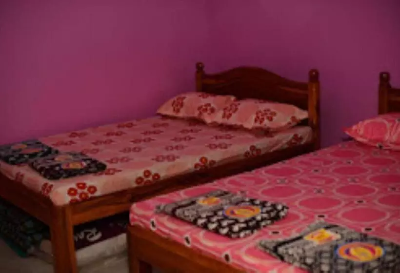 Hotelli Raigad Farm House 2 Pacad