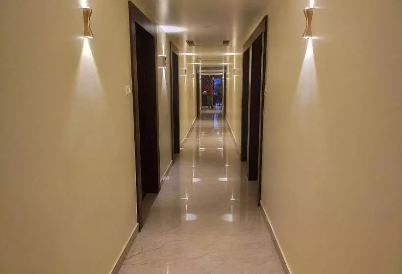 Hotelli Royal View Residency