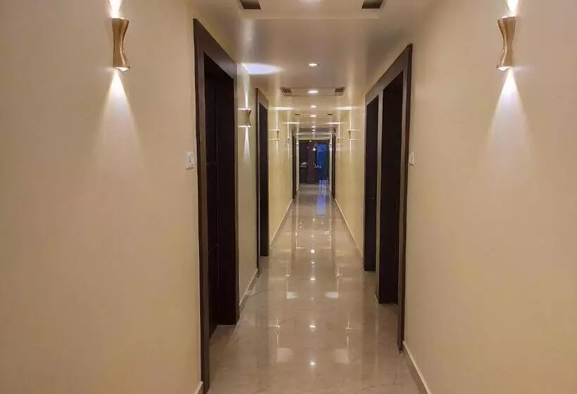 Hotelli Royal View Residency