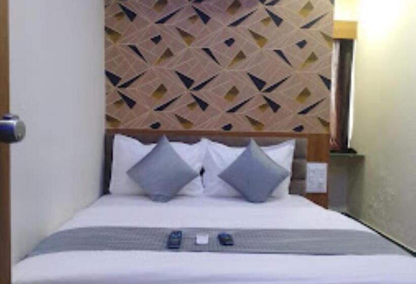 فندق Sg Ac Rooms Vadodara