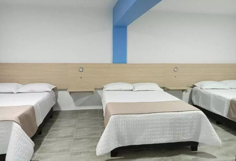 ホテル Suite And Business