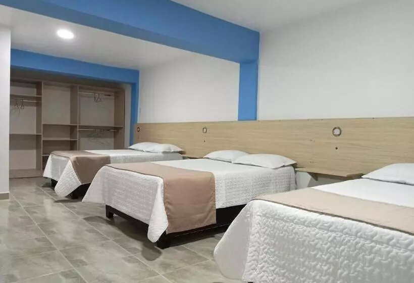 ホテル Suite And Business