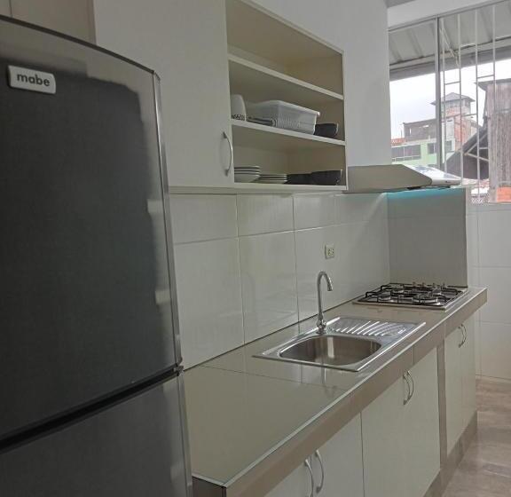 Hotel Suite And Business