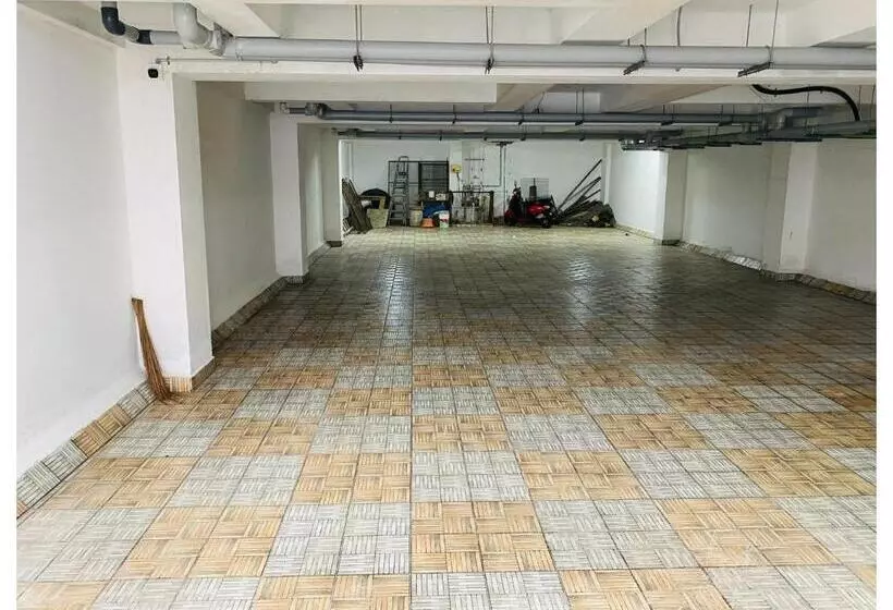 Hotelli The Landmark Tower