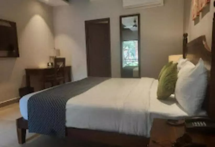 Mango Tree Resorts,ranapur