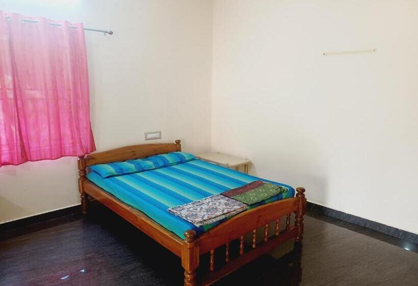 پانسیون Chalet Stay