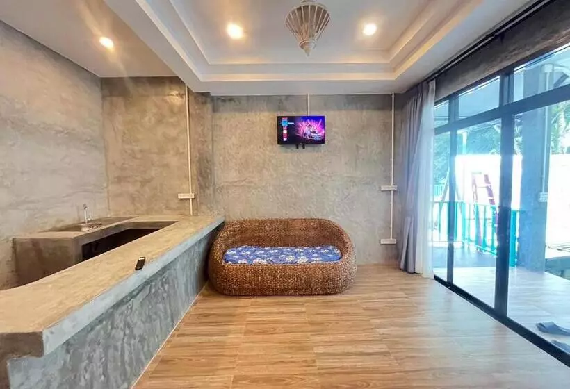 ペンション Seaview Hopper Phuket House