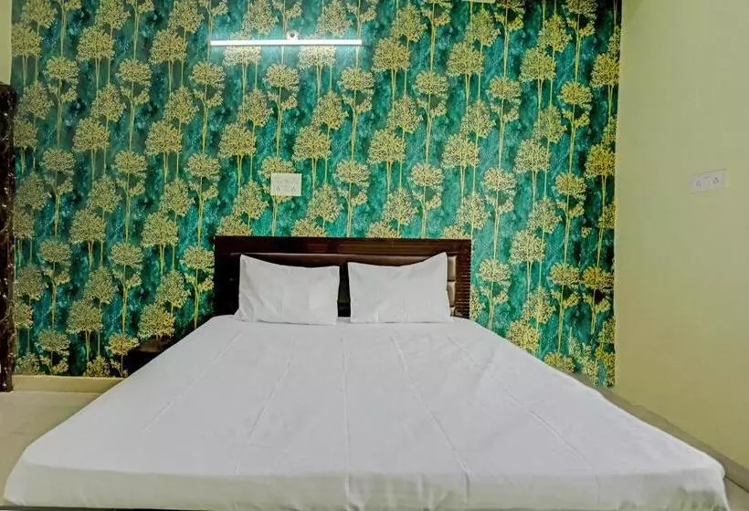Spot On Hotel Pearl