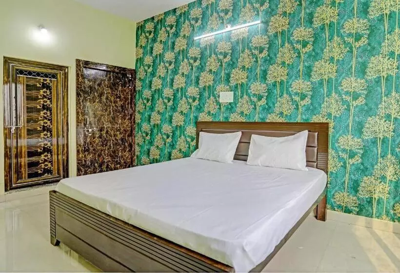 Spot On Hotel Pearl
