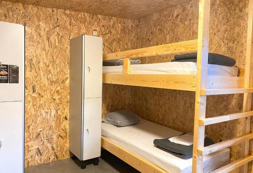 הוסטל Camping La Faloise