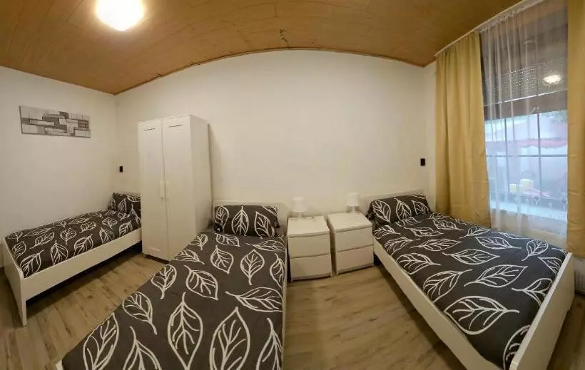 ユースホステル Guest Rooms Viersen