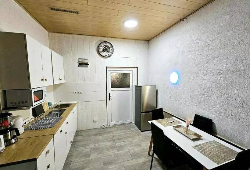 ユースホステル Guest Rooms Viersen