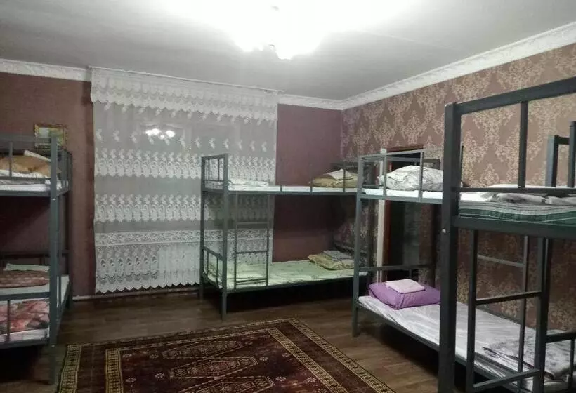 تختخواب و صبحانه азия