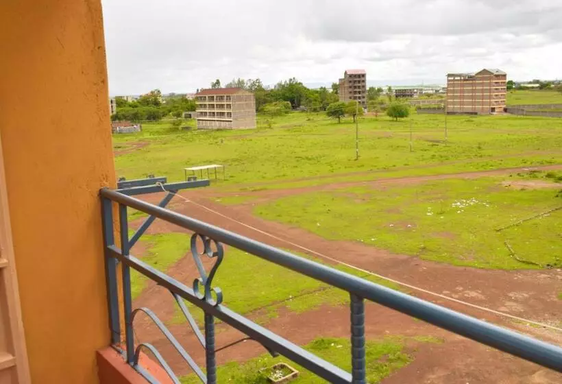 تختخواب و صبحانه Cosy One Bedroom, Fully Furnished Thika, Jomoko5