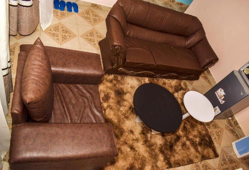 تختخواب و صبحانه Cosy One Bedroom, Fully Furnished Thika, Jomoko5