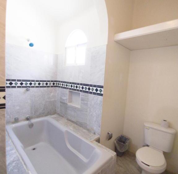 Casa Tzunun Airport B&b