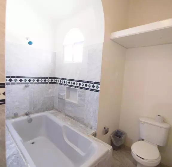 Casa Tzunun Airport B&b