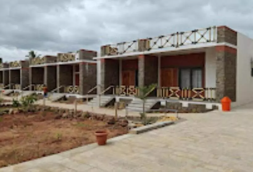 Hampi Delmont Resort