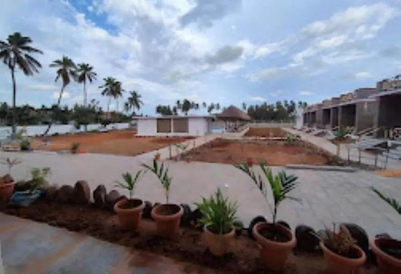 Hampi Delmont Resort