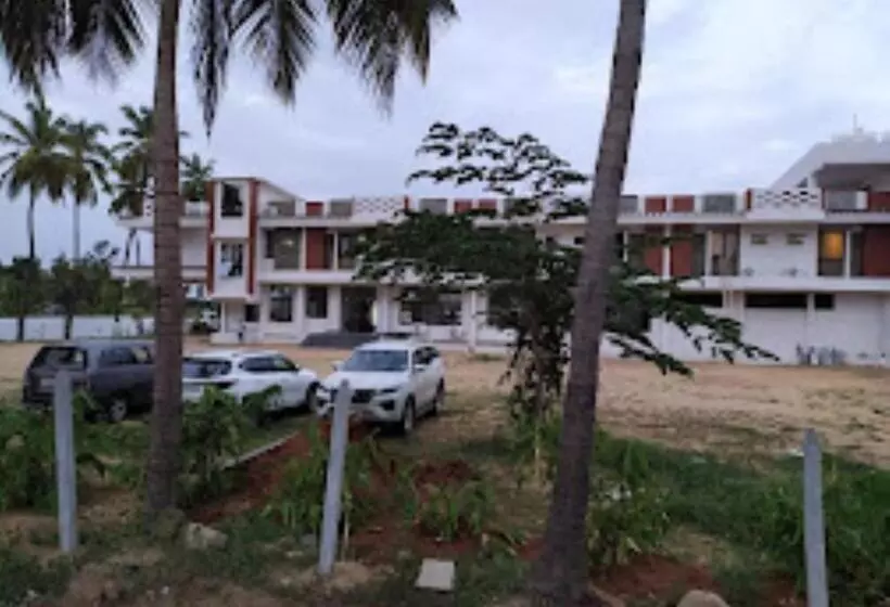 Hampi Delmont Resort