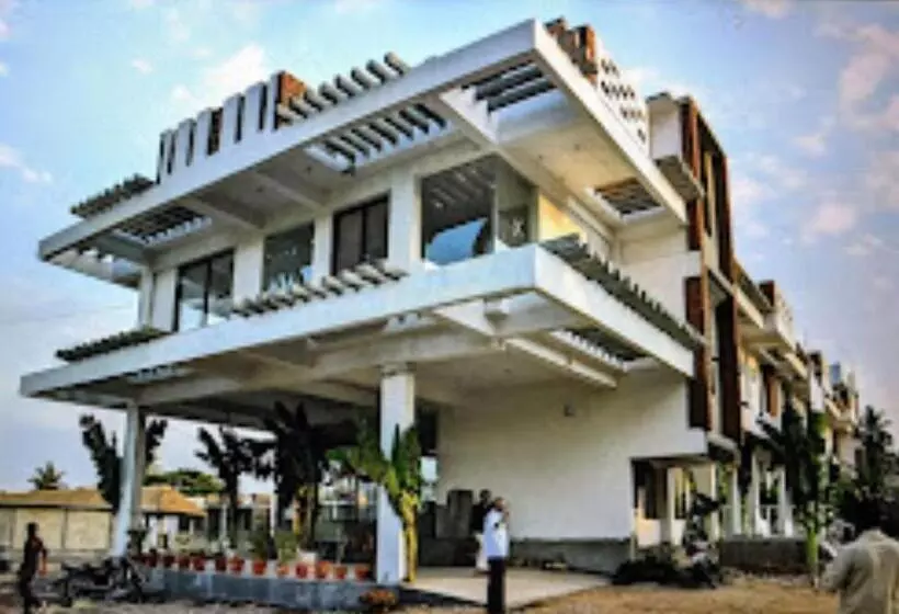 Hampi Delmont Resort