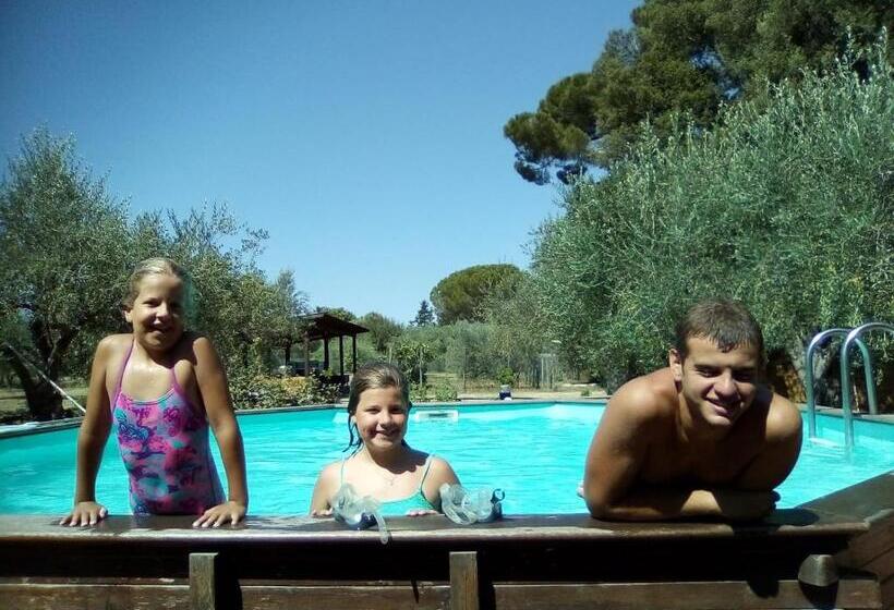 ホテル Agriturismo La Romanella