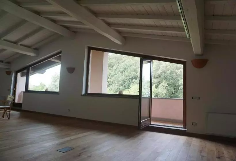 ホテル Agriturismo La Romanella